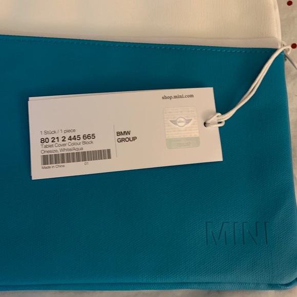 ⛔️SOLD⛔️🆕 MINI COOPER COLOR BLOCK TABLET COVER - Picture 5 of 6